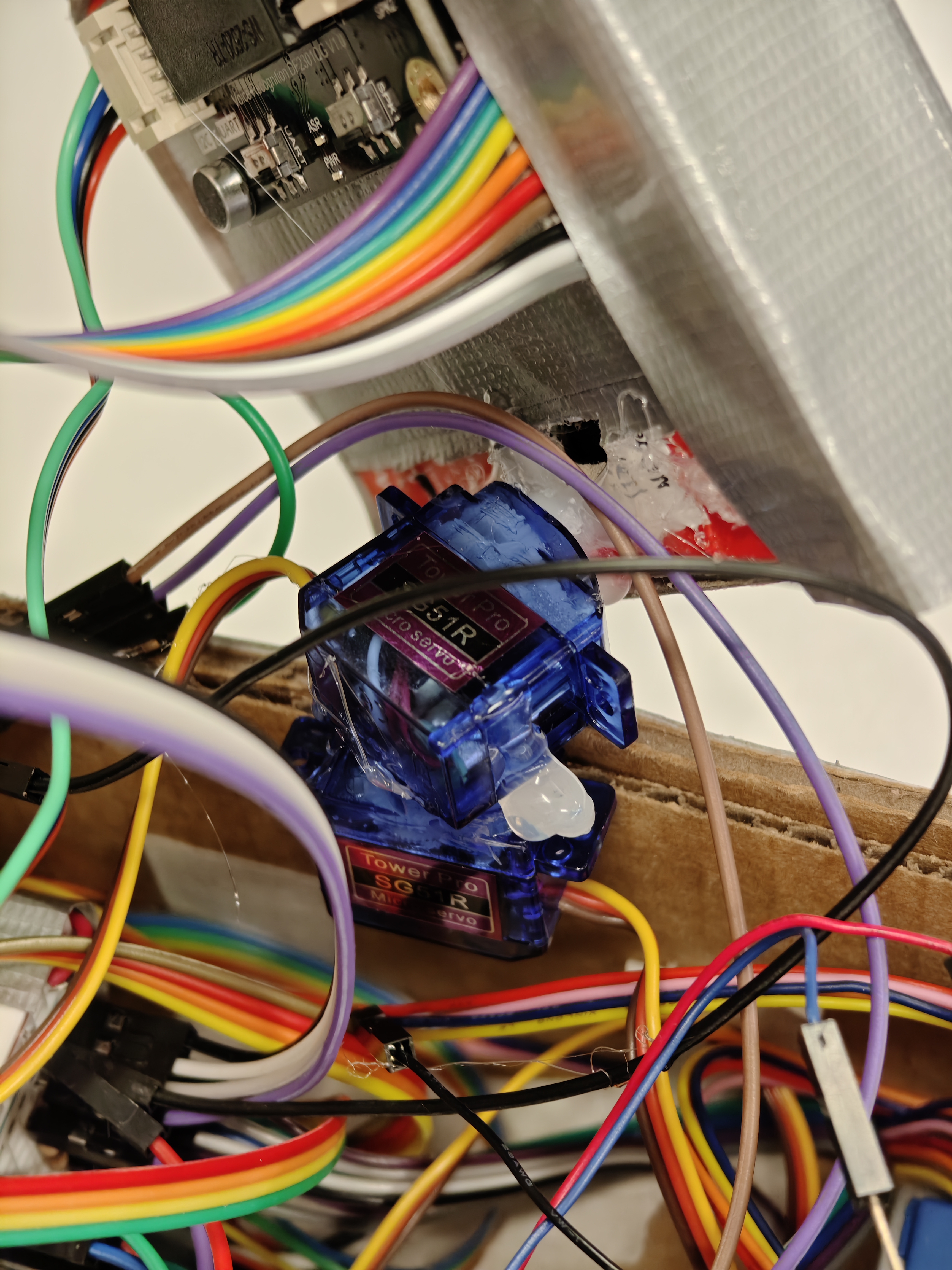 Head Servo Mechanism